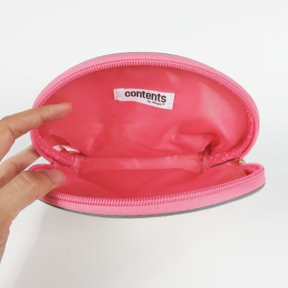 Makeup Pouch - FREE WITH PURCHASE - Zippered Bag Purse - New w/ Out Tags         - Picture 3 of 7